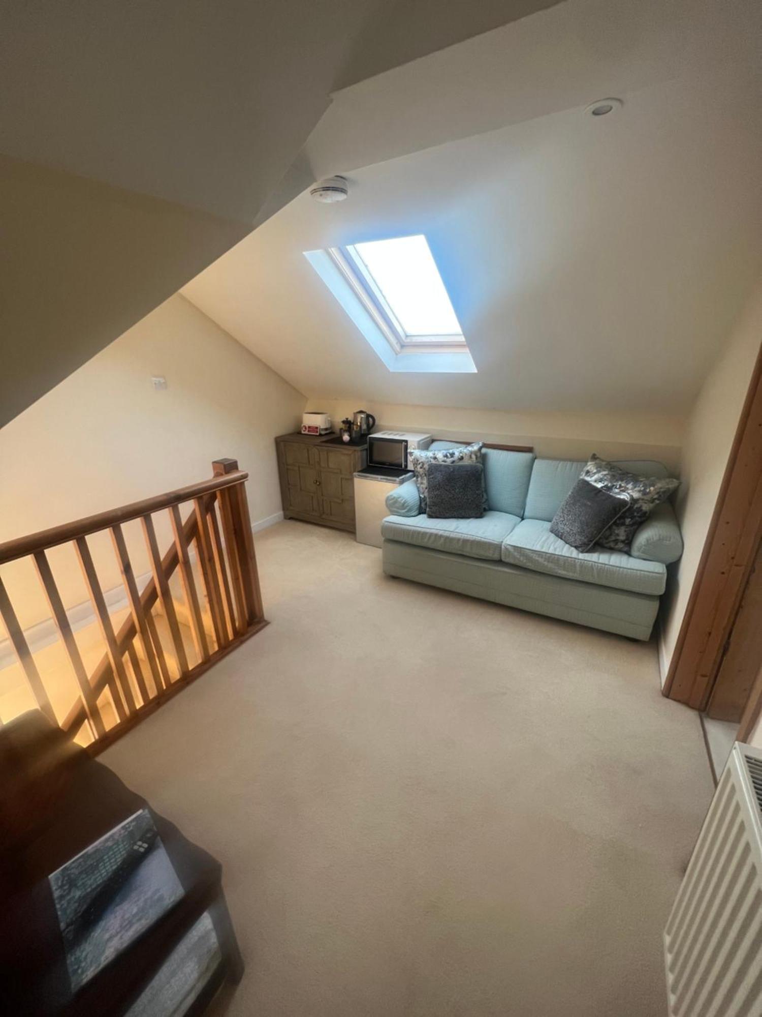 Highcroft House Villa Corsham Bagian luar foto
