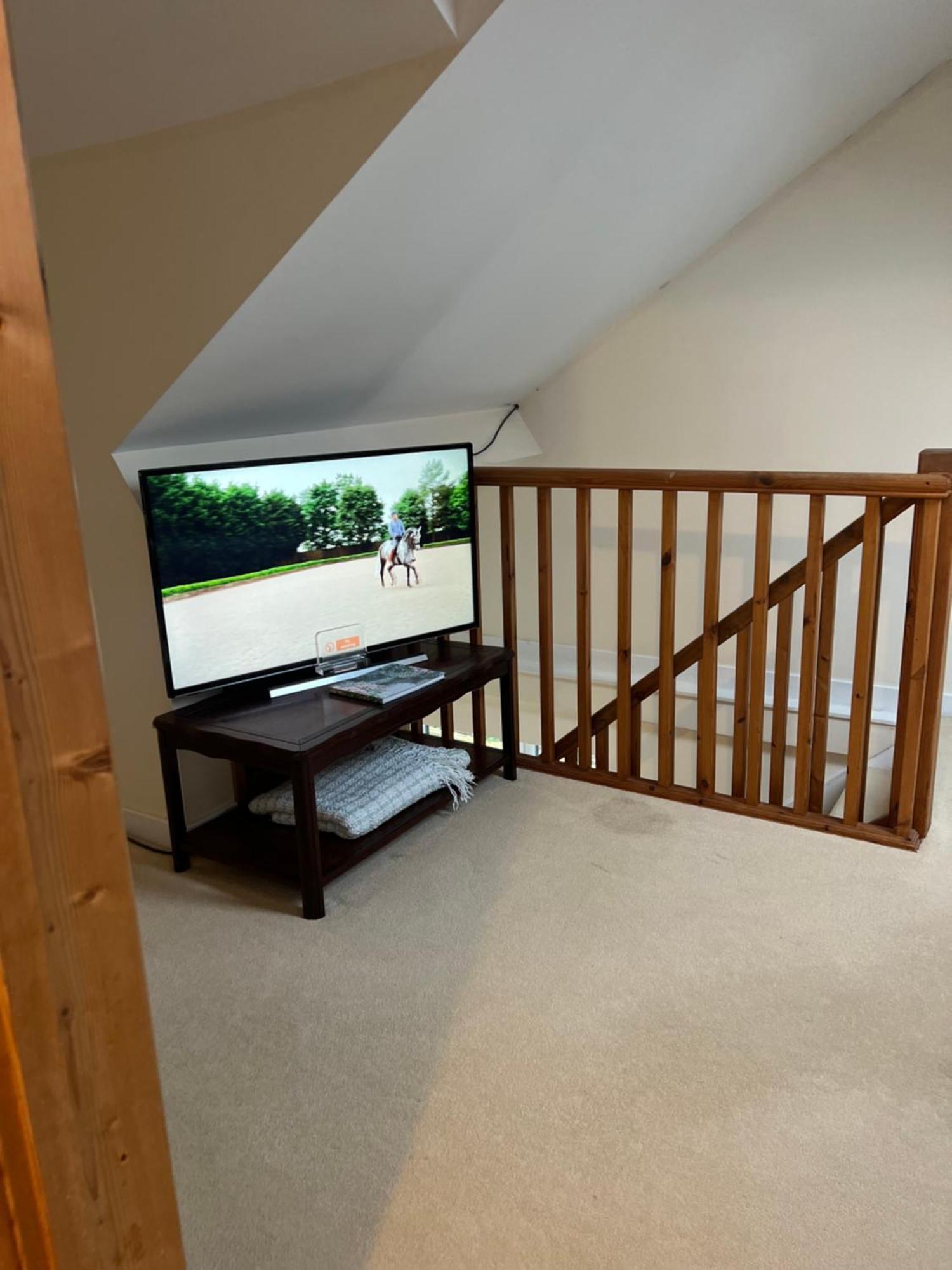Highcroft House Villa Corsham Bagian luar foto