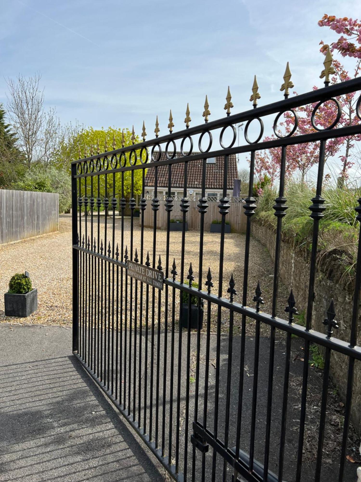 Highcroft House Villa Corsham Bagian luar foto